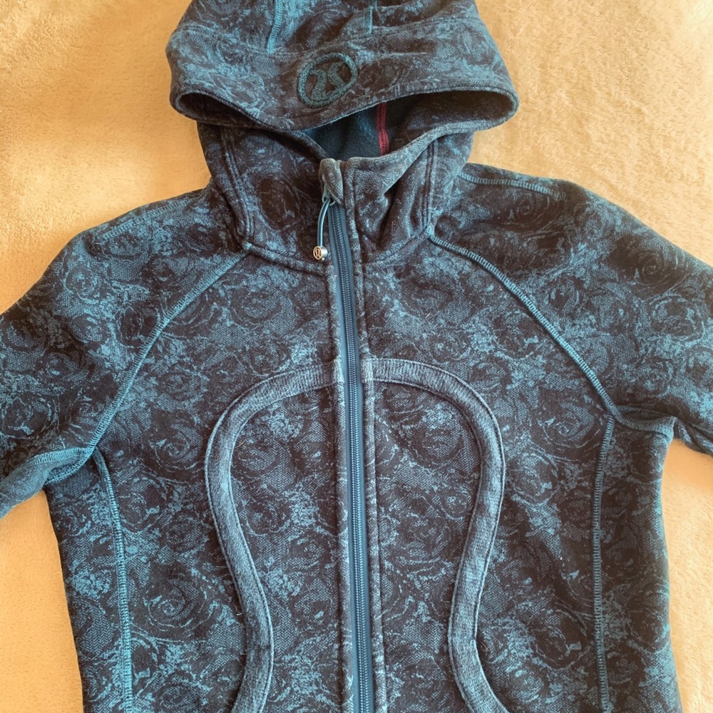Lululemon Jacket